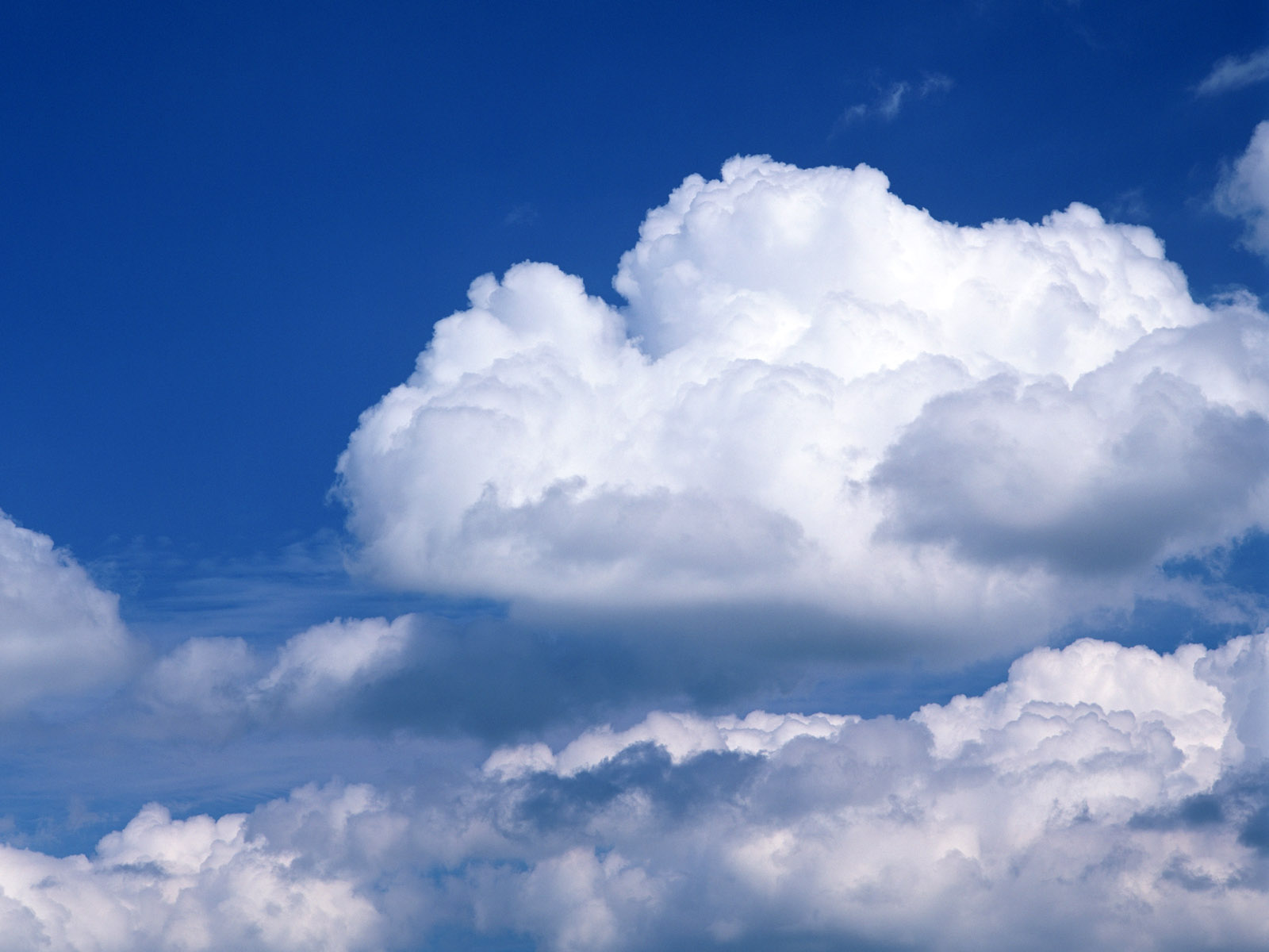 1600cloudsky_1002.jpg