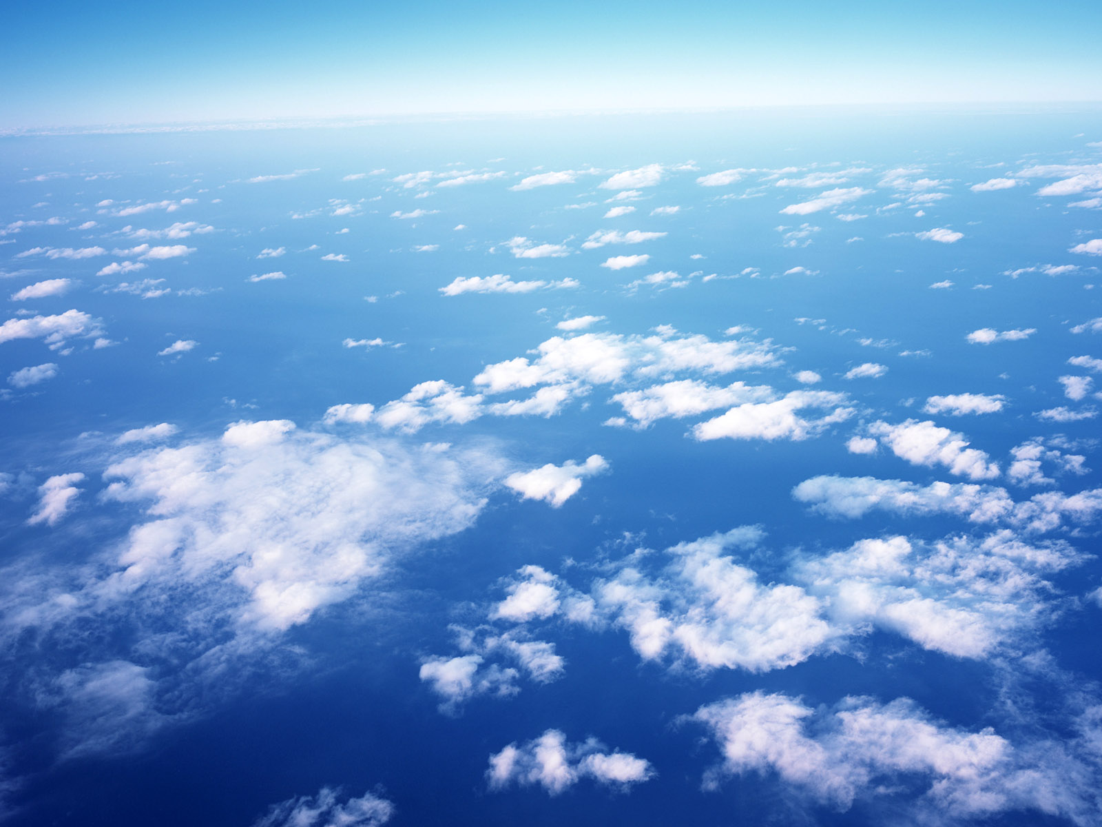 1600cloudsky_1010_1.jpg