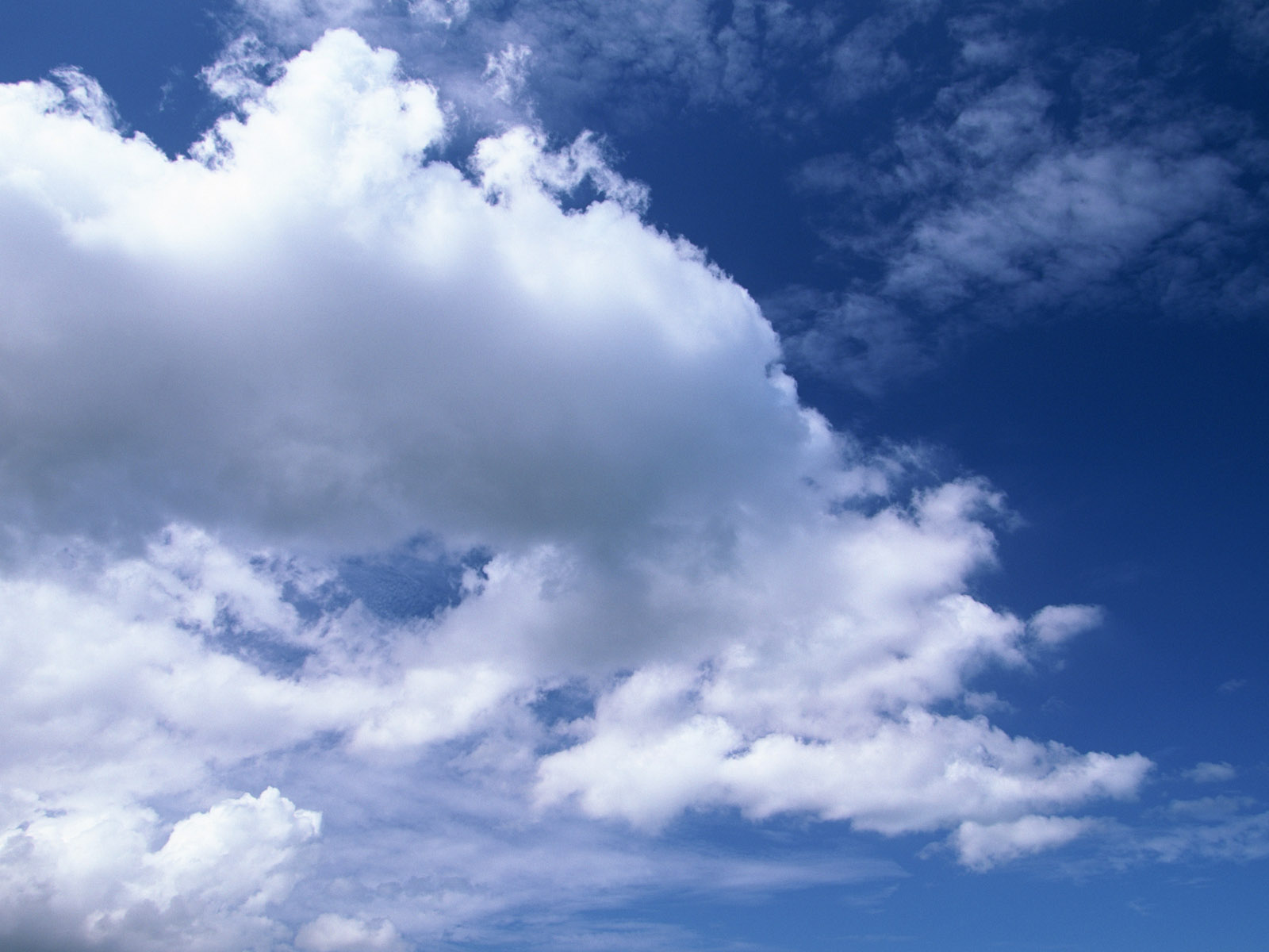 1600cloudsky_1014_1.jpg